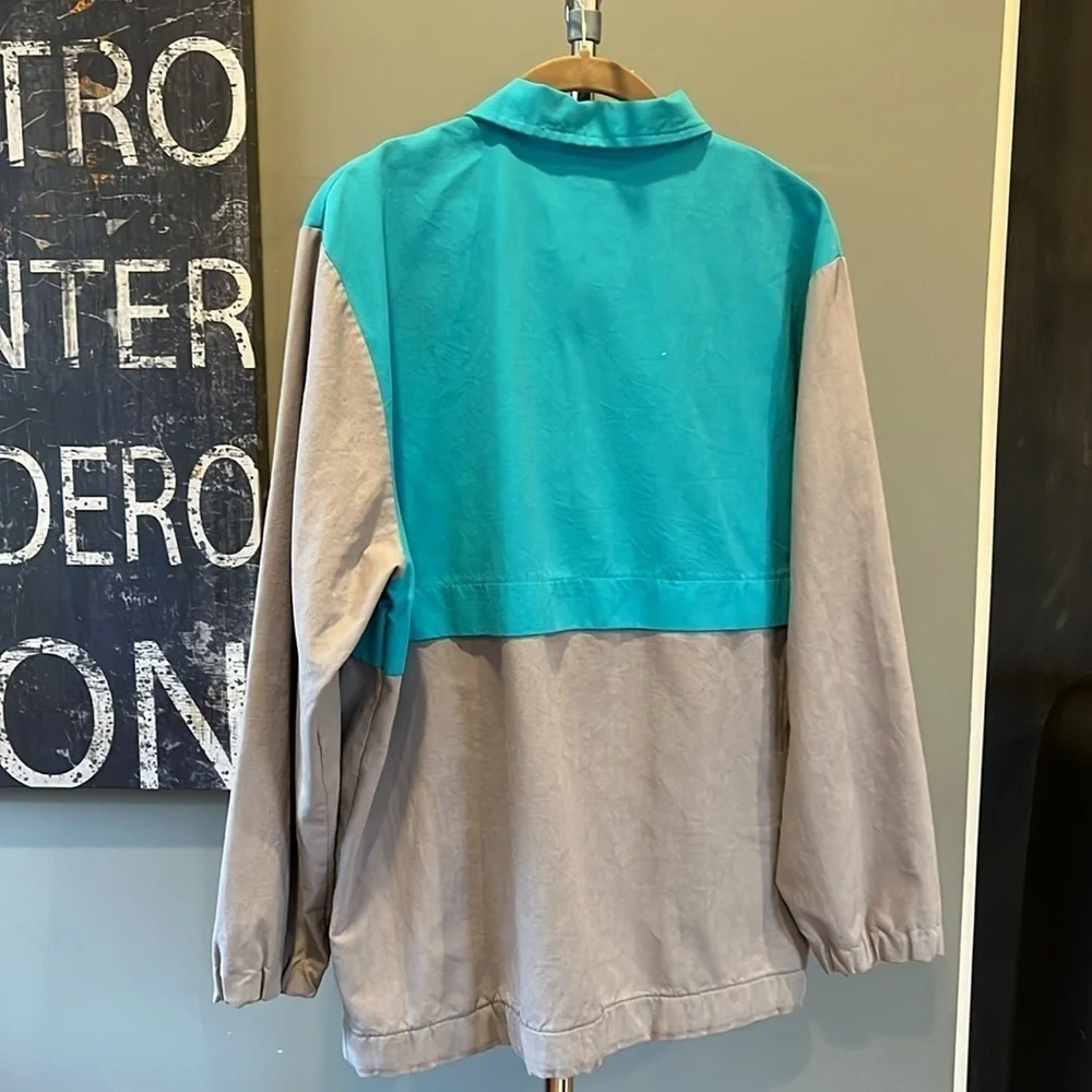🕺🐠Vintage Nike Pro Club windbreaker half zip teal gray color block medium